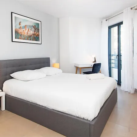 Apartment Vue & Tour Odeon - Terrasse - Parking - Bj *